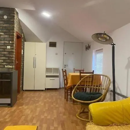 Konza 2 Apartamento Belgrado